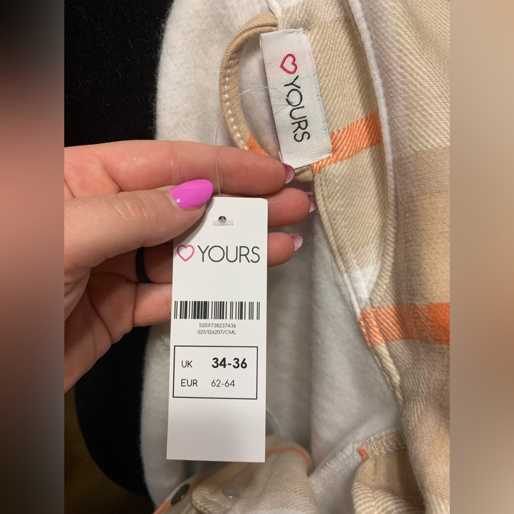 Yours Shacket - Picture 11 of 11